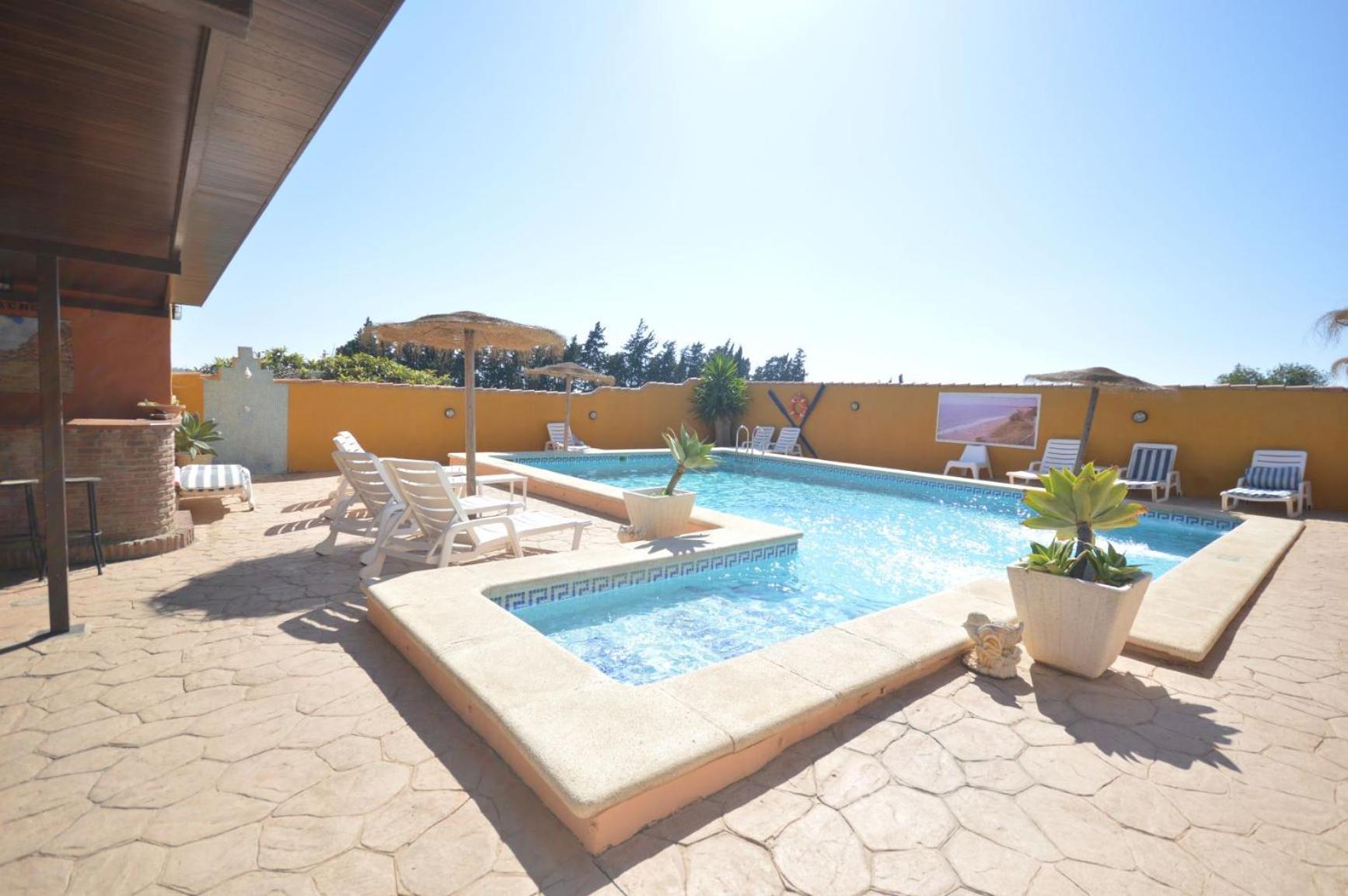 Estudios Con Piscina Compartida En Conil. Appartement